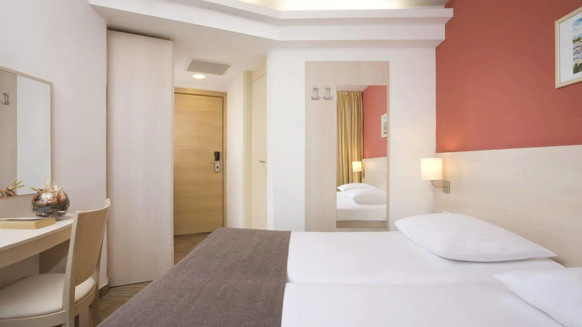 Sunny Porec By Valamar, Ex Crystal Hotel